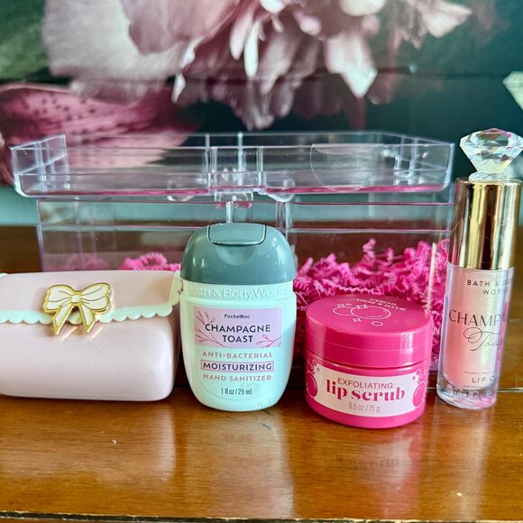 NEW 5-Pc Champagne Toast Bath & Body Works Gift Set - Picture 2 of 5